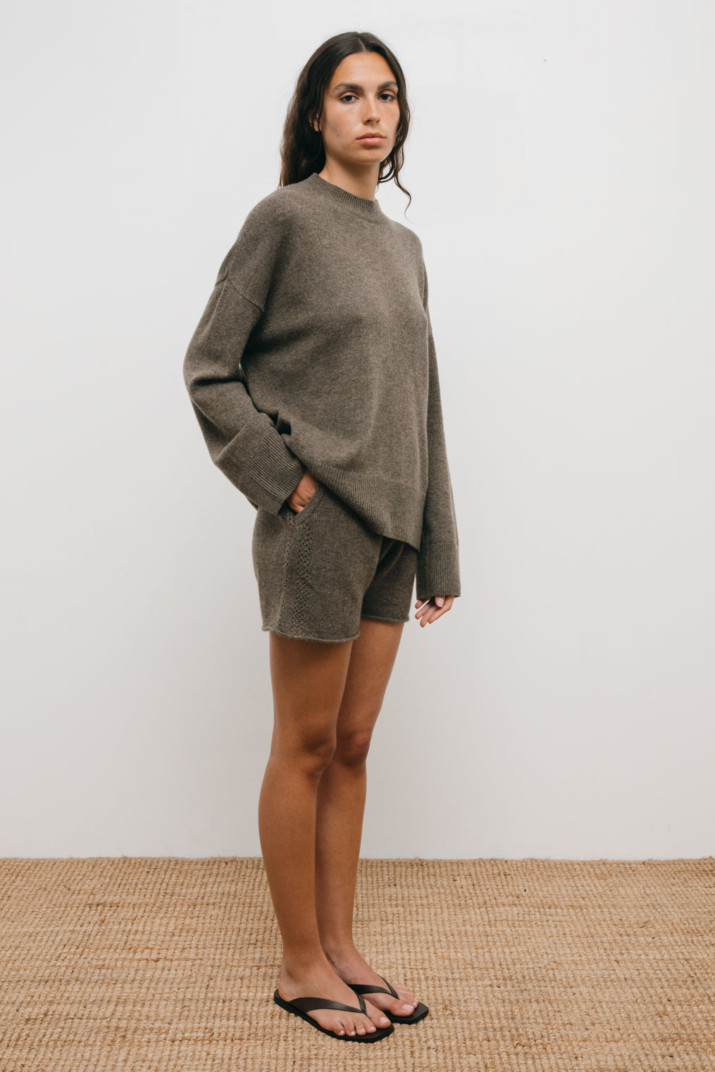 MORZINE cashmere short